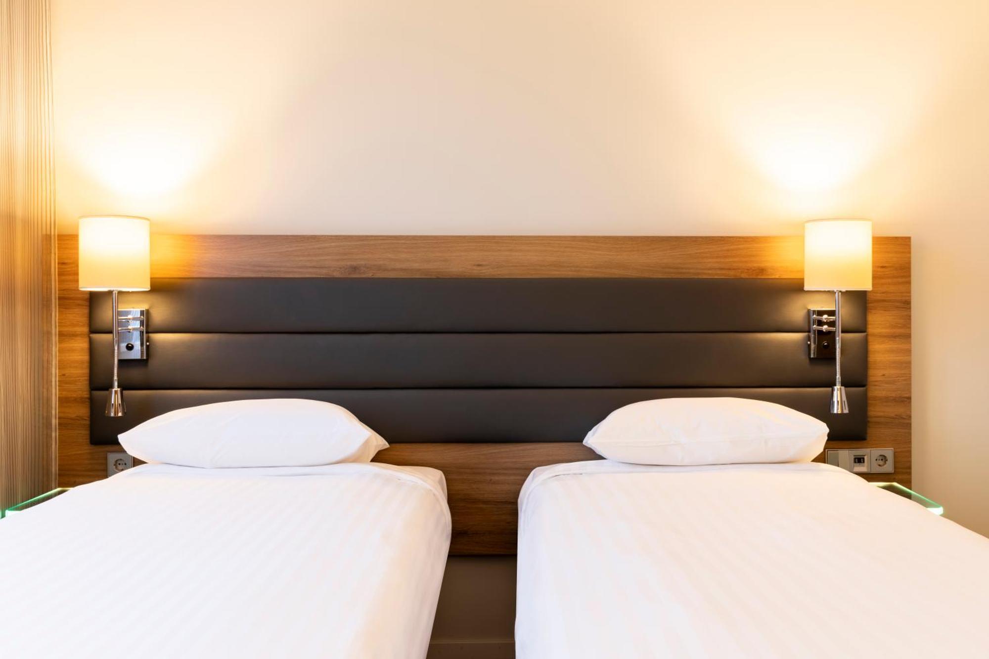 Moxy York Hotel Eksteriør billede