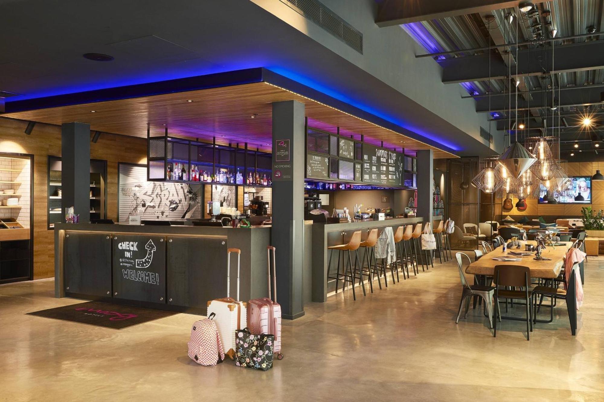 Moxy York Hotel Eksteriør billede