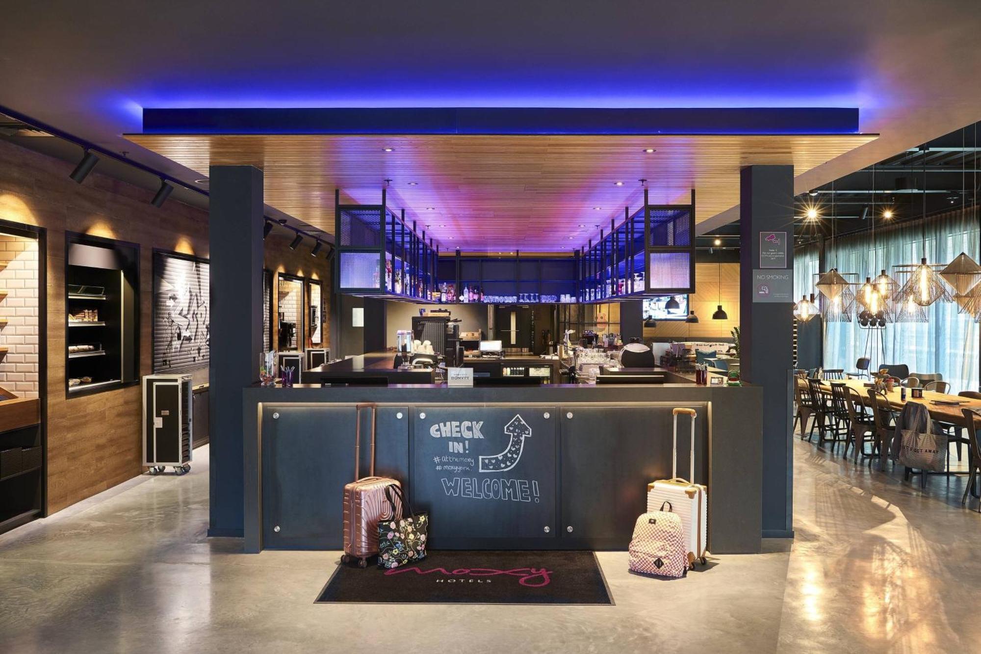 Moxy York Hotel Eksteriør billede