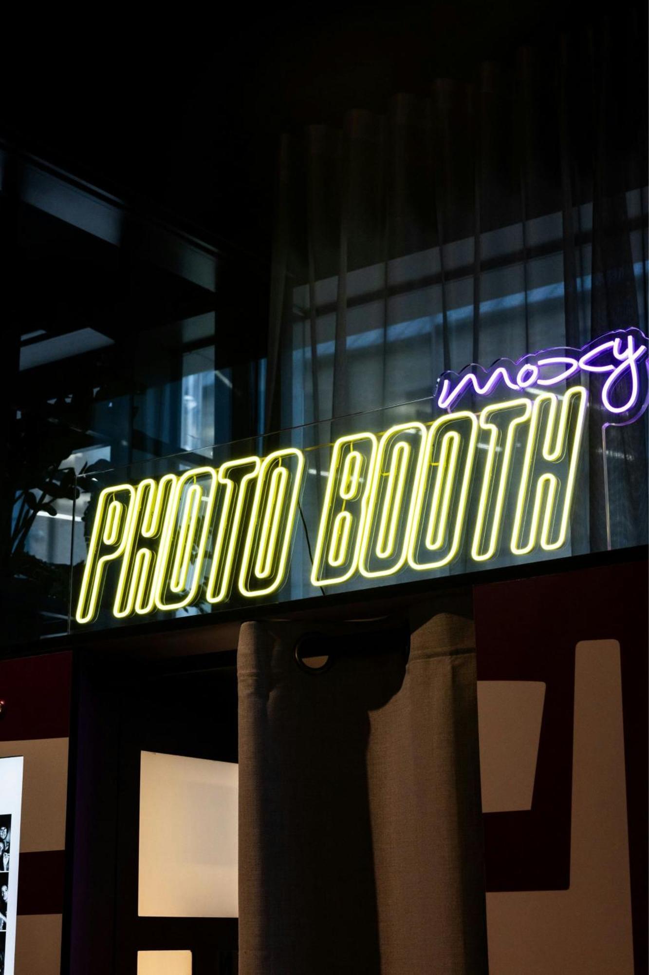 Moxy York Hotel Eksteriør billede